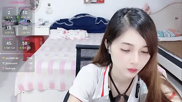 miaomiao-99 Adlı Modelin Canlı XXX Sohbeti