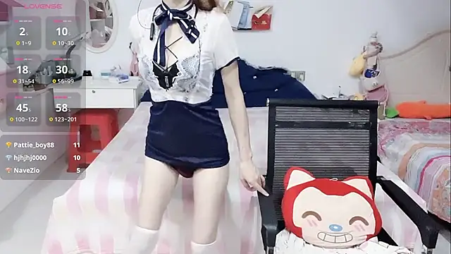 miaomiao-99's Live XXX Chat