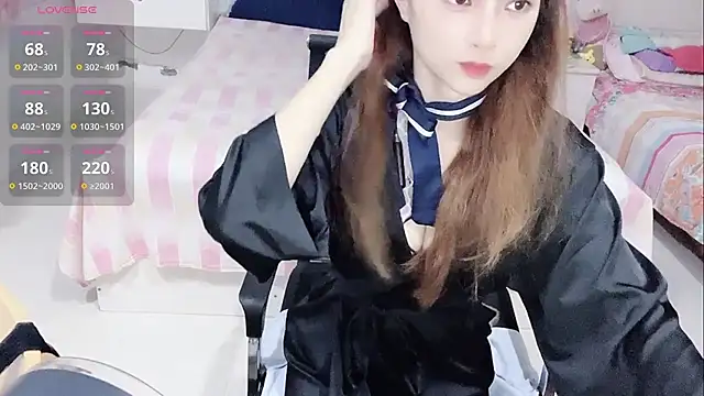 Chat +18 de miaomiao-99 ao vivo