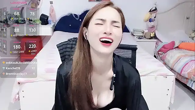 miaomiao-99's Live XXX Chat