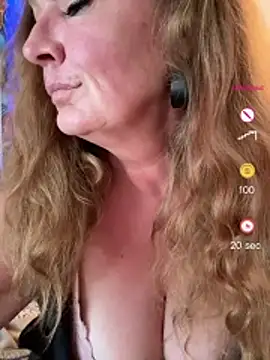 MumGabriela Show in webcam