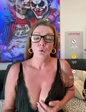 MumGabriela's Live XXX Chat