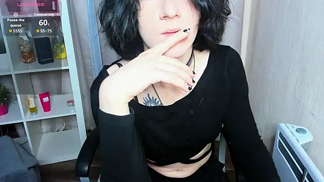 MickeQuinee – webcam-show