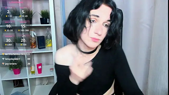MickeQuinee Show in webcam