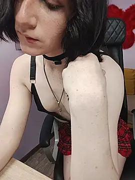 Show de MickeQuinee na webcam