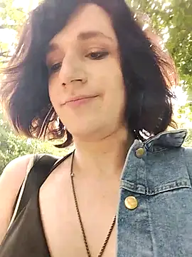 MickeQuinee 网络视讯表演