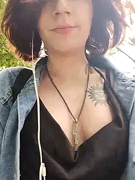 MickeQuinee Webcam show