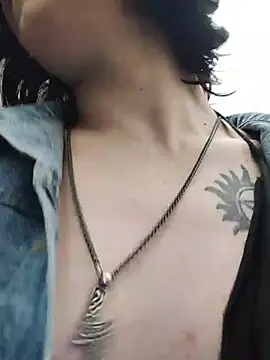 MickeQuinee Webcam show