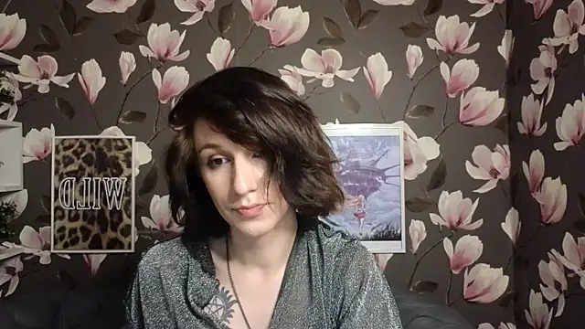 MickeQuinee – webcam-show