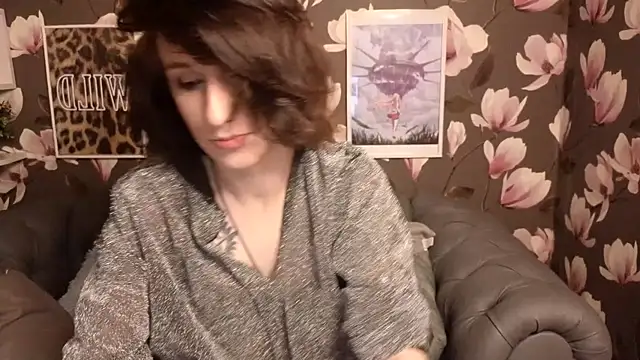 MickeQuinee Webcamshow