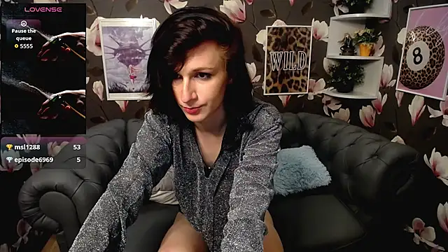 MickeQuinee – webcam-show
