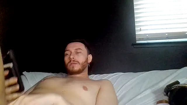 Pertunjukan Kamera Web Mikecloudyhawk