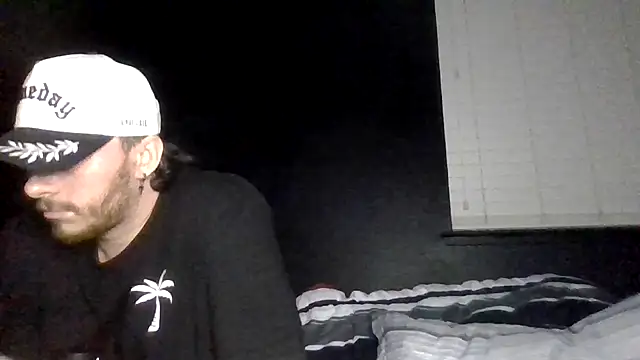 Mikecloudyhawk Show in webcam
