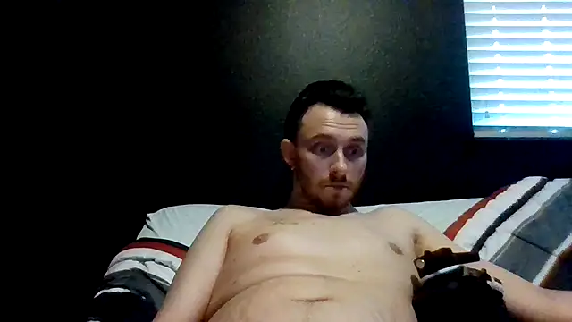 Mikecloudyhawk Show in webcam