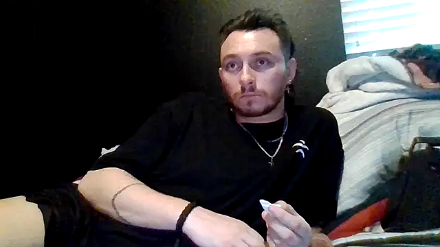 Mikecloudyhawk – webcam-show