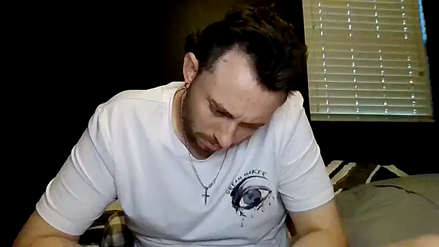 Mikecloudyhawk: вебкам-шоу