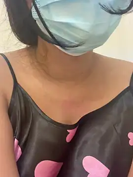Sexyqueenameliya XXX чат на живо