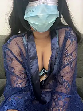 Chat +18 de Sexyqueenameliya ao vivo