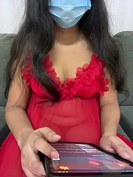 Pokazy przed kamerką – Sexyqueenameliya