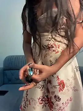 Sexyqueenameliya Adlı Modelin Web Kamerası Şovu