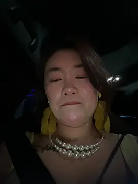 mollymm 在線直播表演