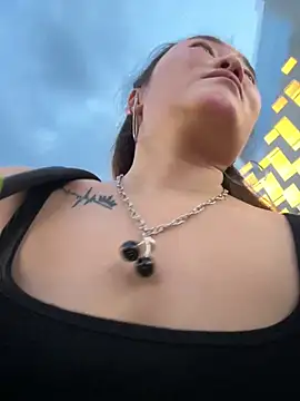 mollymm 网络视讯表演