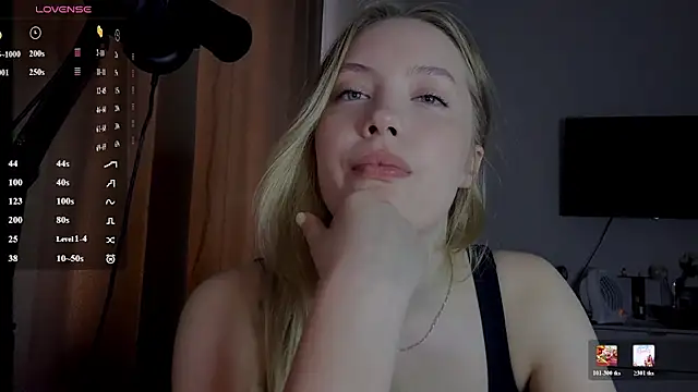 Melanie__murr Show Webcam