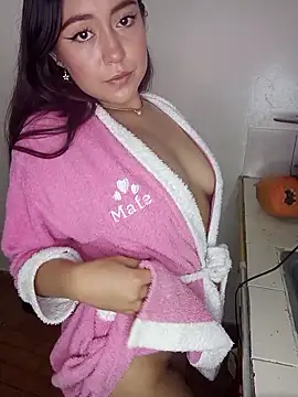 צ'אט XXX בשידור חי של Antonella_Moreau