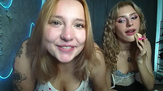 Megan_s1x Show in webcam