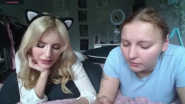 Megan_s1x: вебкам-шоу