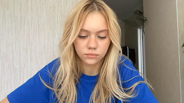 Glamorforyou's Webcam Show