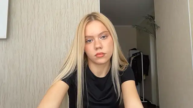 Glamorforyou Show in webcam