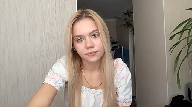 Glamorforyoun Live XXX chat