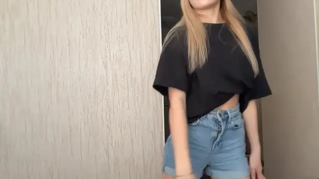 Glamorforyou's Live XXX Chat