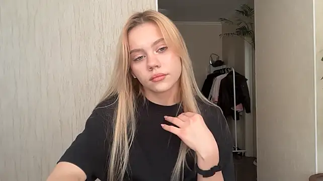 Glamorforyoun Live XXX chat