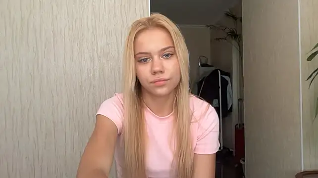 Glamorforyou's Live XXX Chat