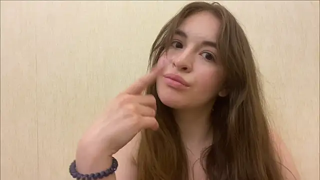 BreeBridenstine XXX чат на живо