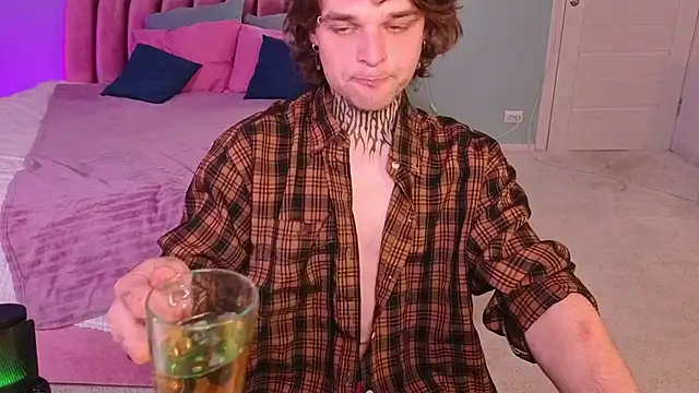Show modela smoozie_kun na web-kameri