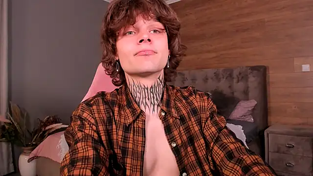 smoozie_kun Adlı Modelin Web Kamerası Şovu