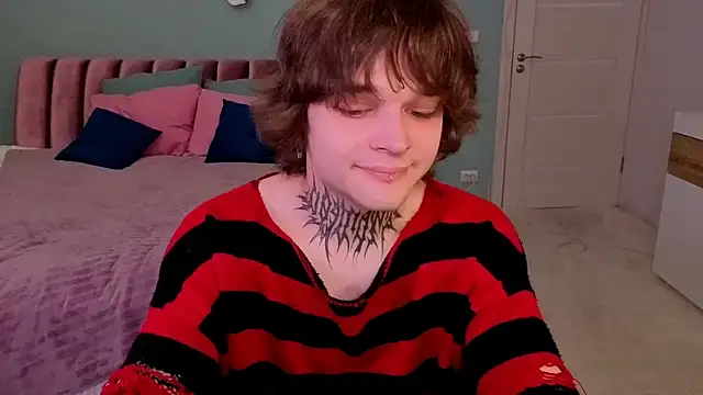 Pokazy przed kamerką – smoozie_kun