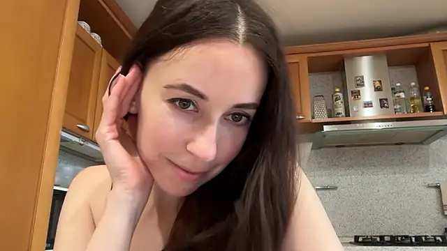 Flamingo_Queen's Live XXX Chat