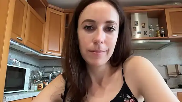 Flamingo_Queenn Webbikameraesitys