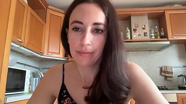 Flamingo_Queenn Webbikameraesitys