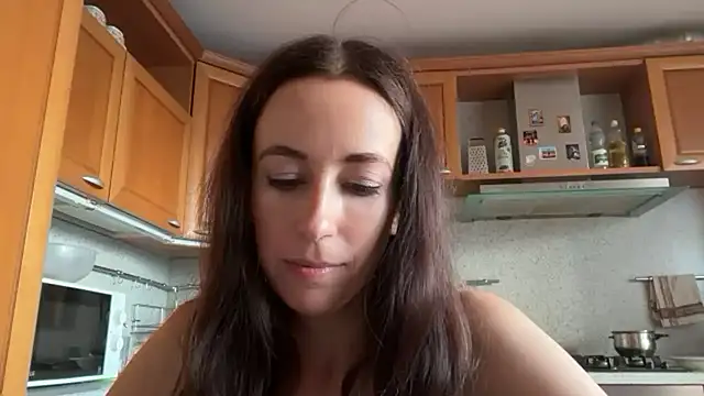 Flamingo_Queen's Live XXX Chat