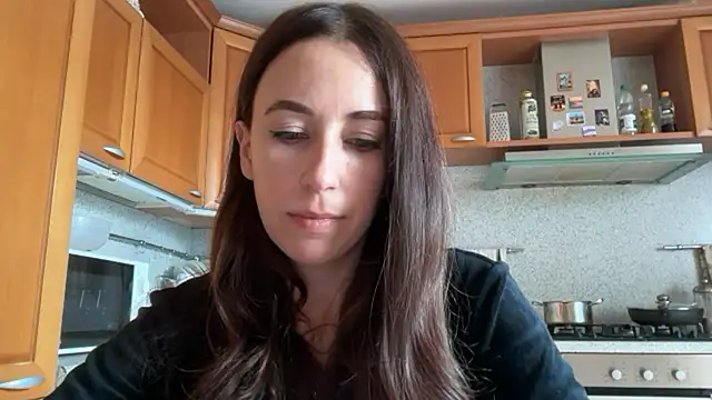 Flamingo_Queen's Live XXX Chat