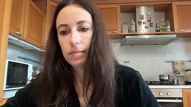 Flamingo_Queen's Live XXX Chat