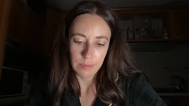Flamingo_Queen's Live XXX Chat
