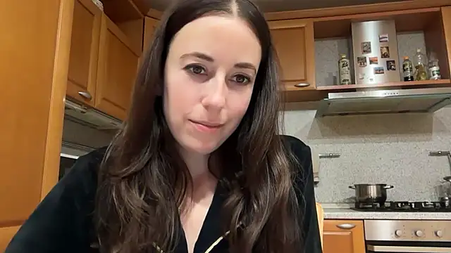 Flamingo_Queen লাইভ XXX চ্যাট
