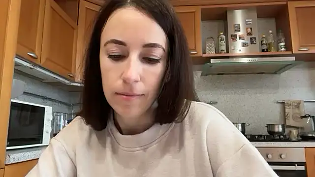 Flamingo_Queen's Live XXX Chat