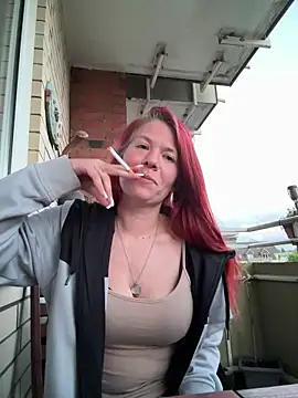 LisaLuxx webcam show